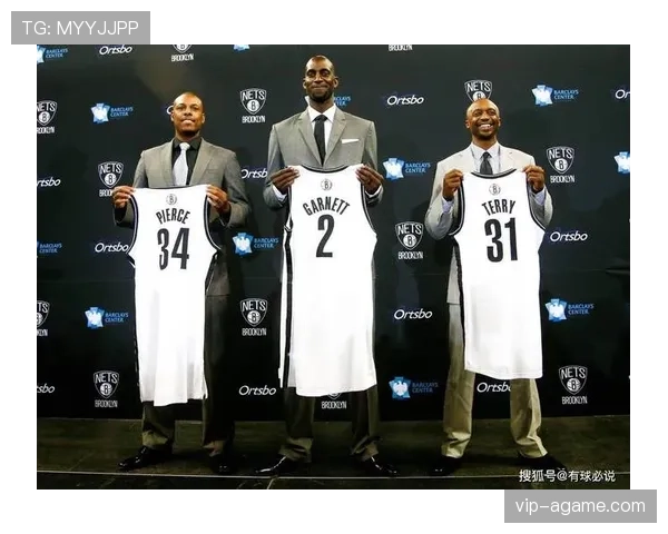 保罗·皮尔斯季后赛关键时刻单打效率提升拉开对阵凯文·加内特差距