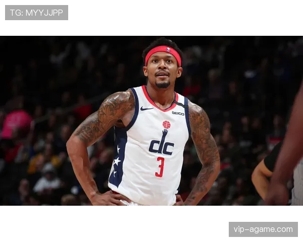 布拉德利·比尔无球射手角色转型 提升三分命中率拉开防守空间