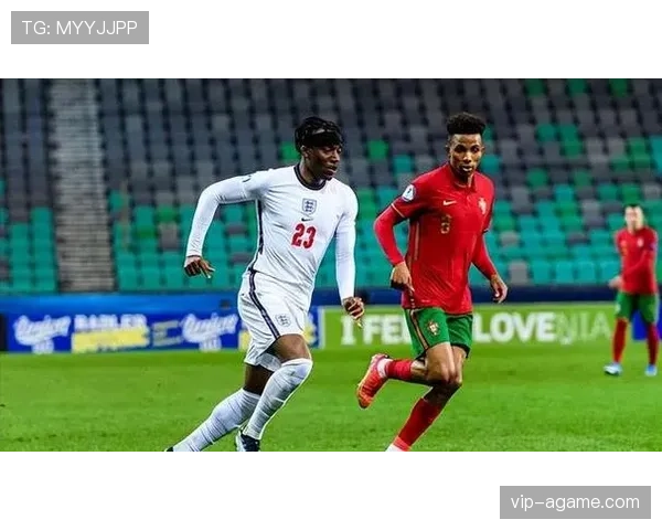 杜埃与卡马文加：雷恩青训双星中场角色及成长路径对比分析