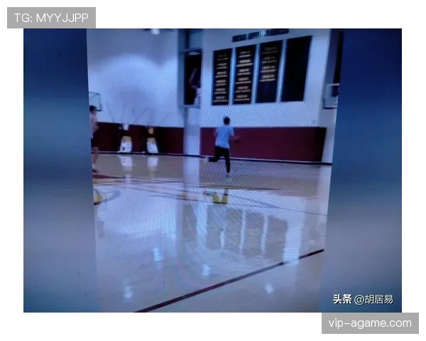 爱德华兹单打面对换防拉开空间，自身效率优于上季