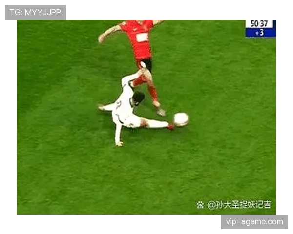 直接红牌的判罚条件与赛事规则详解